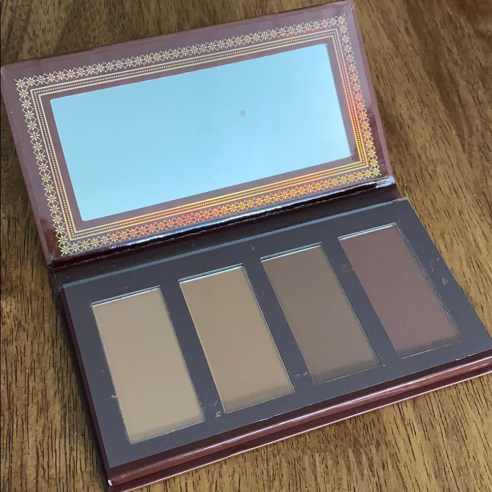 NWT Ace Beautē Bronzed in Paradise Palette!